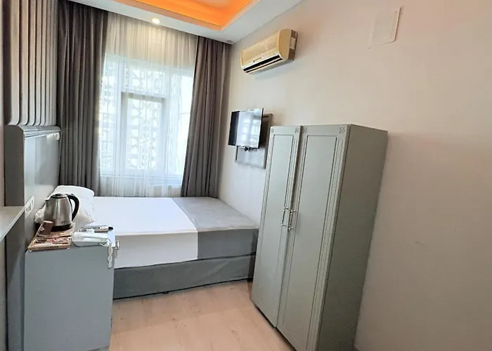 Ξενοδοχείο Crowned Boutique